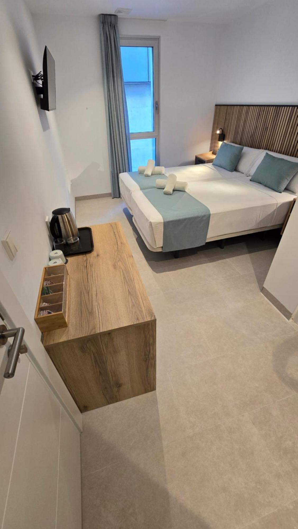 Hostal Rambla 24 By Holihome Alicante Zewnętrze zdjęcie