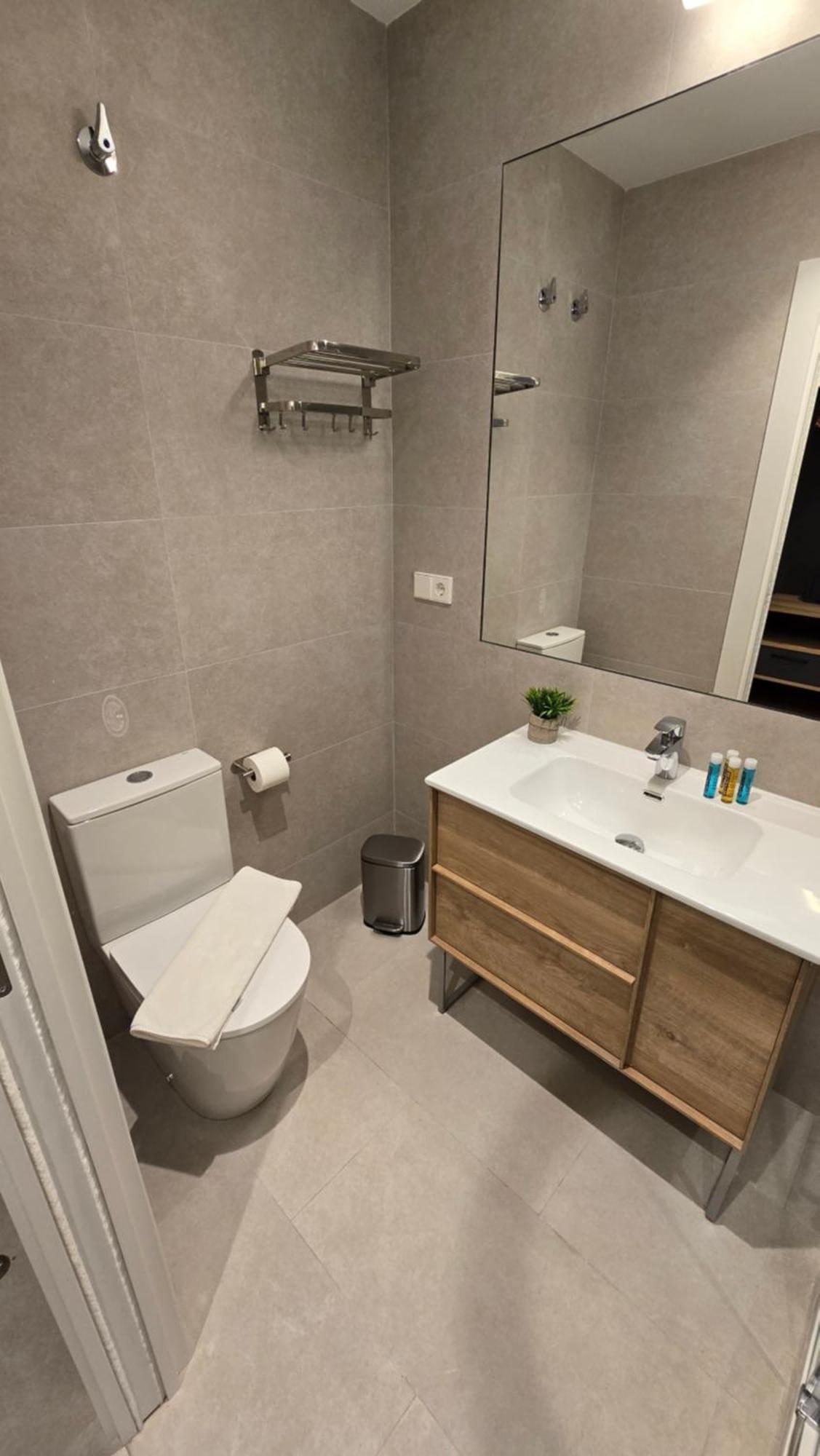 Hostal Rambla 24 By Holihome Alicante Zewnętrze zdjęcie