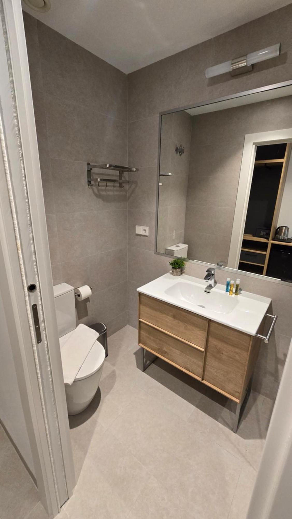 Hostal Rambla 24 By Holihome Alicante Zewnętrze zdjęcie